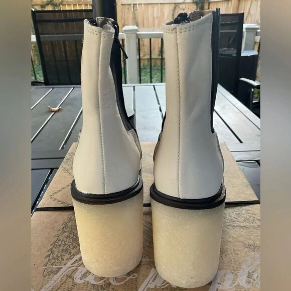 BNIB Free People James Chelsea Boots Off White Side Zip Womens Sz 7 - Picture 3 of 7